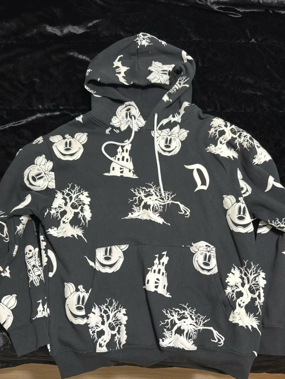 Disney Gray & White Branded Clothing Tag